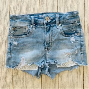 American Eagle lace pocket shorty shorts